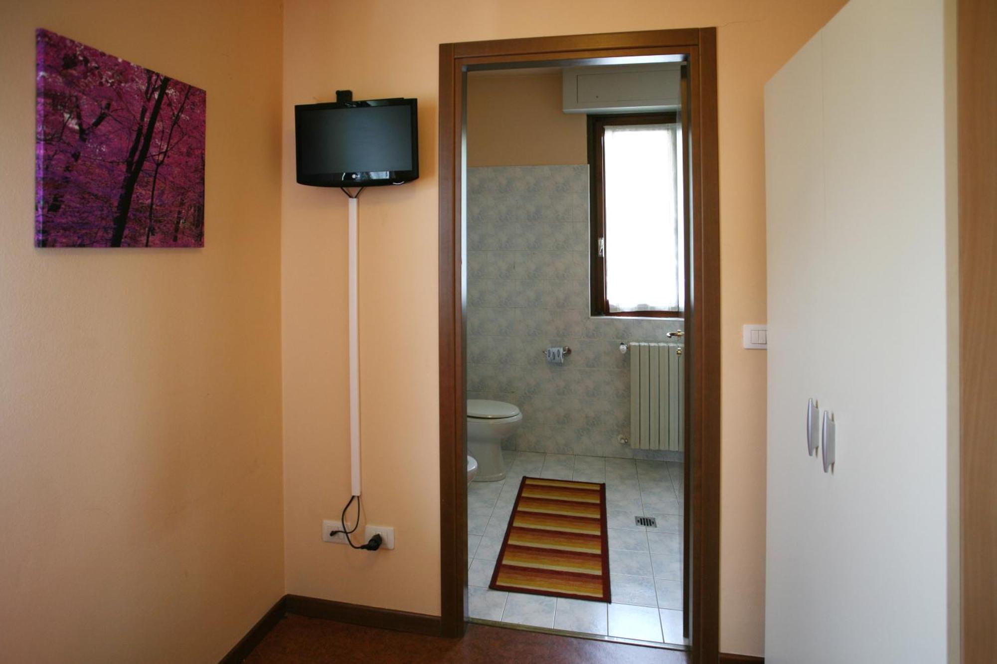 Hotel Del Boschetto Poggiridenti الغرفة الصورة